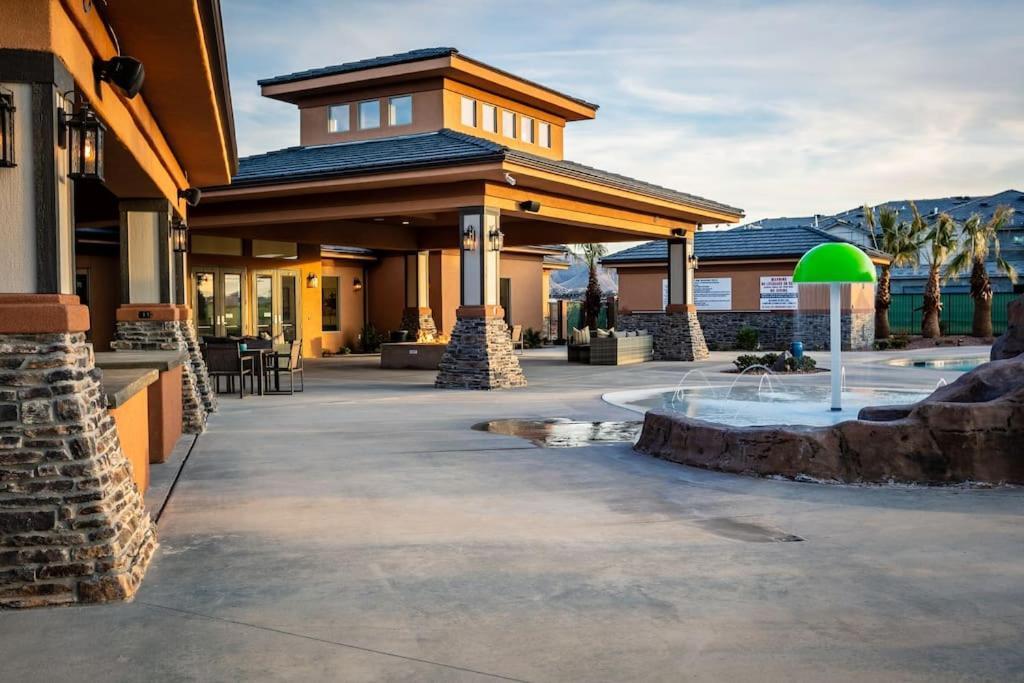 Discover Zion Mountain, Private Hot Tub-3 Bedroom Hurricane Luaran gambar