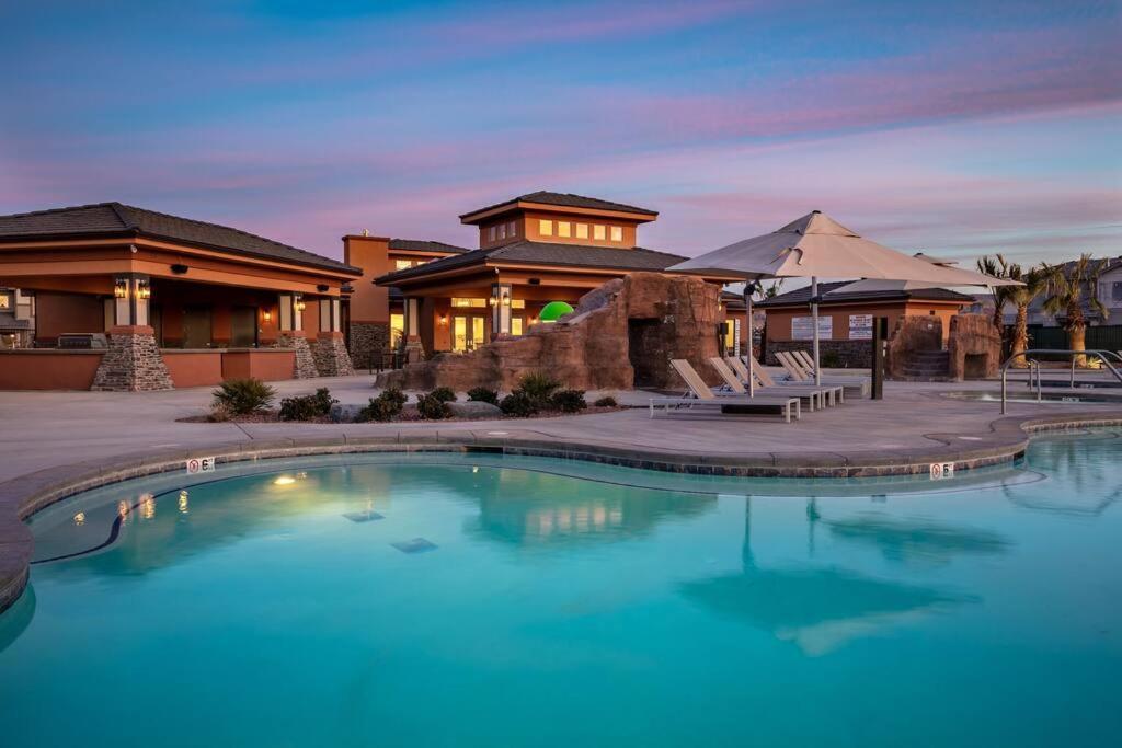 Discover Zion Mountain, Private Hot Tub-3 Bedroom Hurricane Luaran gambar